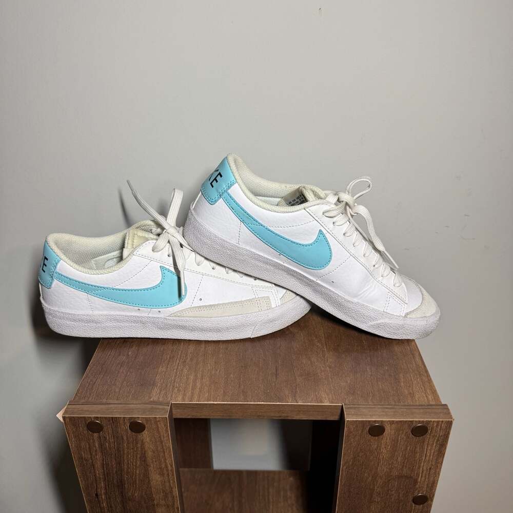 Nike Blazer Low '77 GS 'White Copa' Sneakers Women’s 7 Youth 5.5